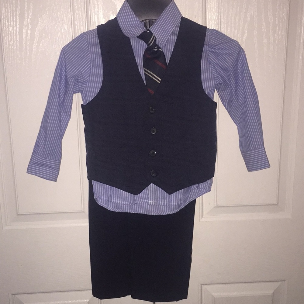 Adorable Blue Suit! Great for the Holidays!